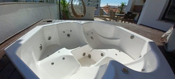 Cobertura - Apartamento para alugar em Florianópolis - Image 8